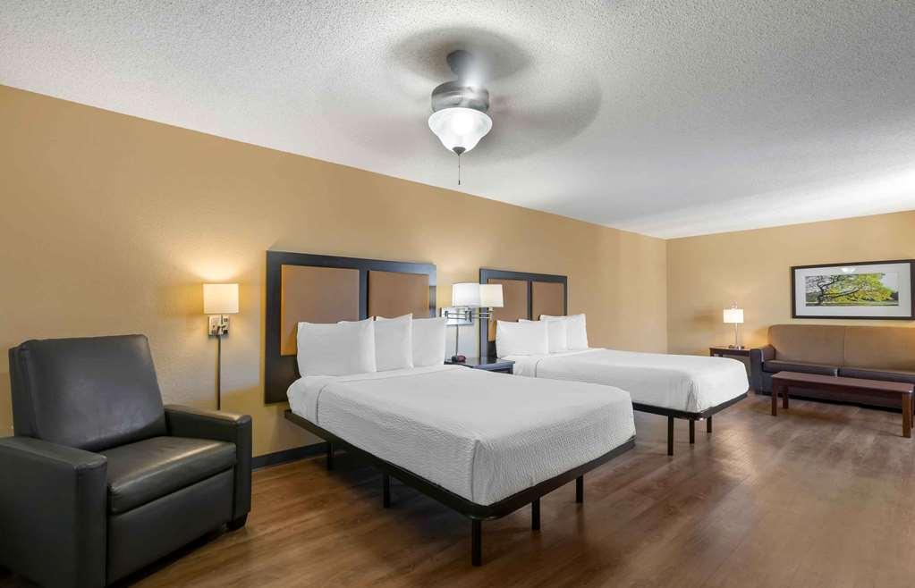 Extended Stay America Suites - St Petersburg - Clearwater - Executive Dr Ларго Номер фото